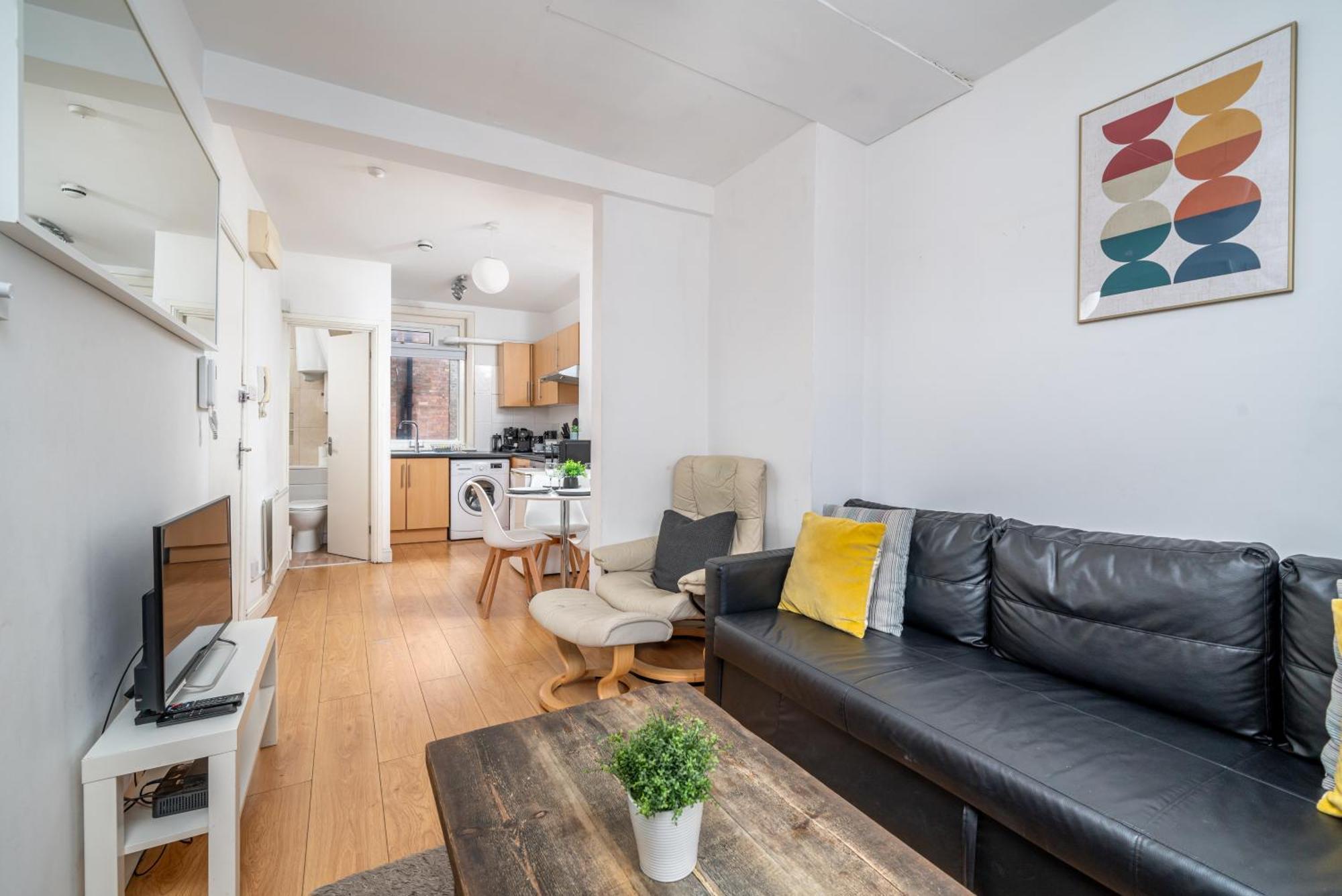 Carnaby & Oxford Street - Central Soho - One Bedroom - Double Bed & Sofabed لندن المظهر الخارجي الصورة